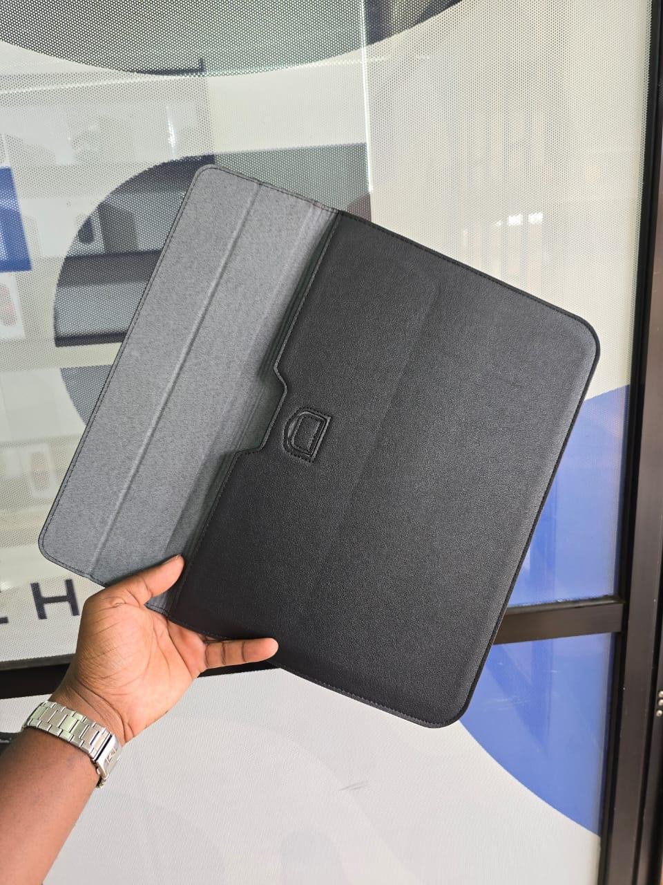 LAPTOP SLEEVES